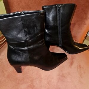 Sudini heeled boot black sz 8.5m
